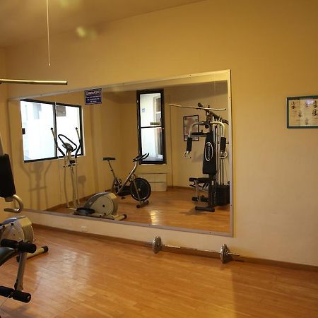 American Inn Hotel & Suites Parral Екстер'єр фото